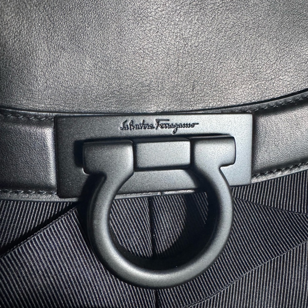 Salvatore Ferragamo Soft Sofia satchel bag - Picture 3 of 10